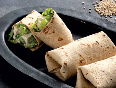 160-diabetic-chicken-caesar-salad-lunch-wraps_Diabetes-Cookbook_DF_101818_1021x779_2959761669